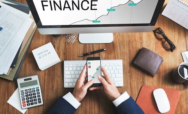 Navigating Financial Challenges (Finance Majors)